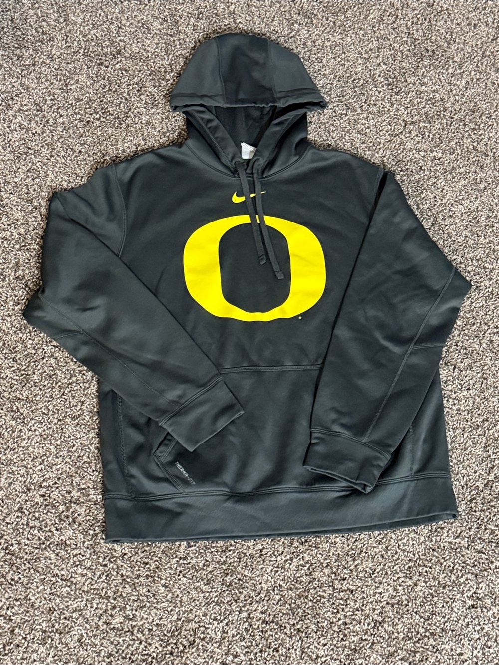 Nike Dark Grey Pullover Oregon Ducks 🦆 💚💛(Therma Fit)